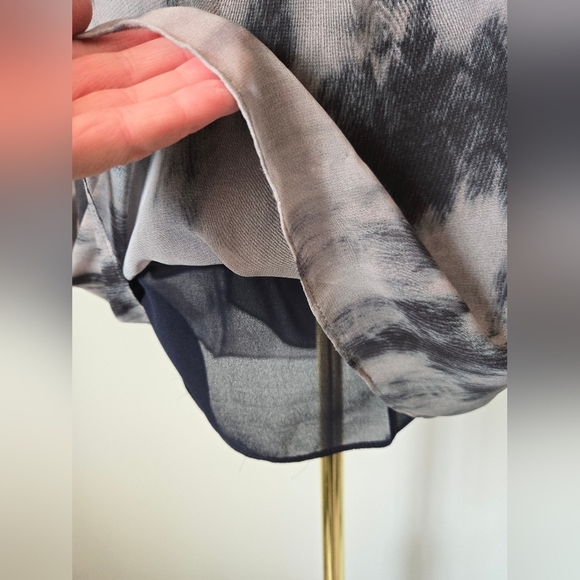 IRIS SETLAKWE Light Grey And Navy Tie Dye Delicate Blouse. Size 2 - Picture 6 of 13